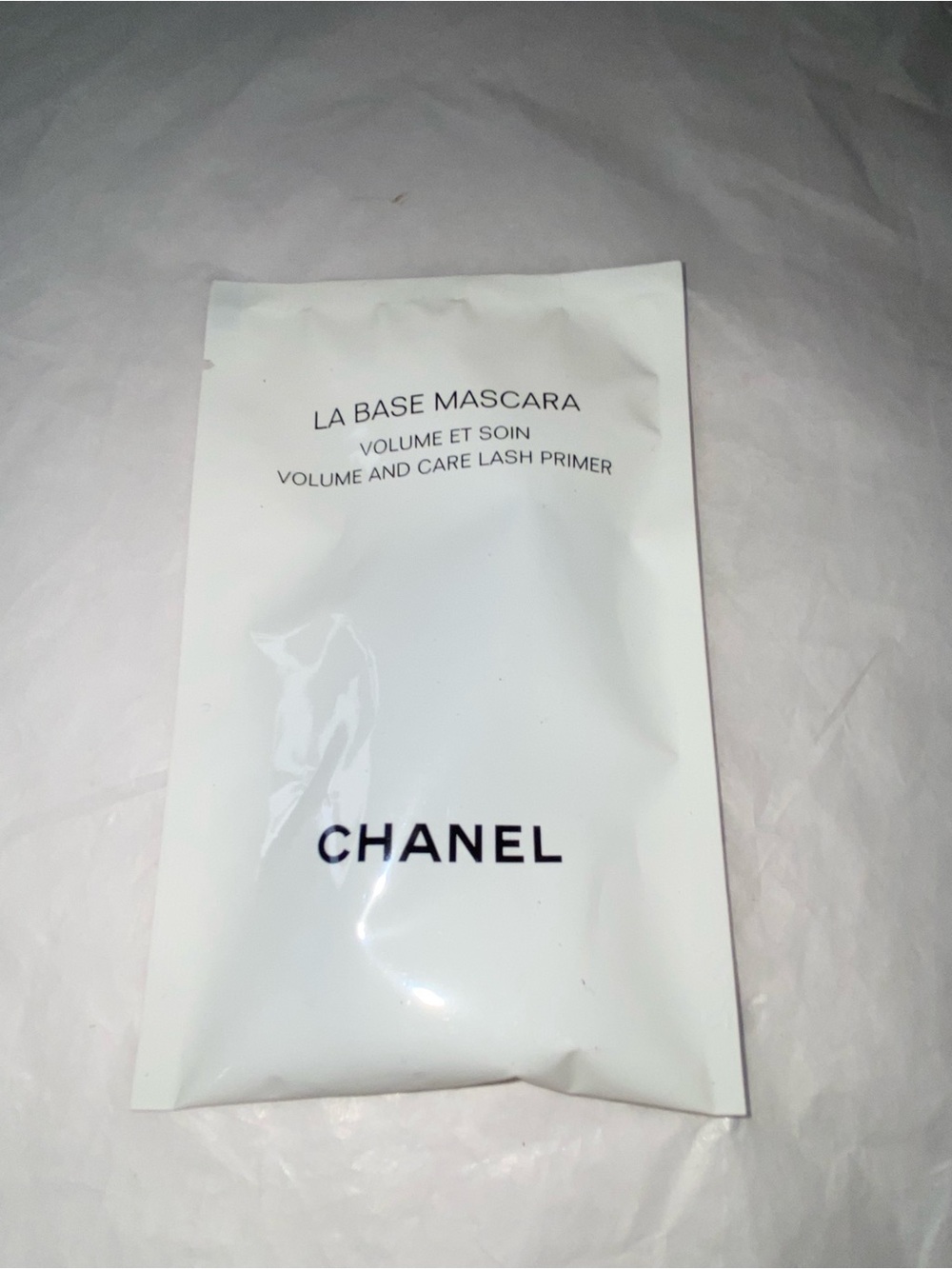 CHANEL La Base Mascara Lash Primer - White and Black Text